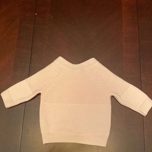 Hanna Andersson pink organic cotton baby cardigan sz 6-12 months like new. - Picture 2 of 3